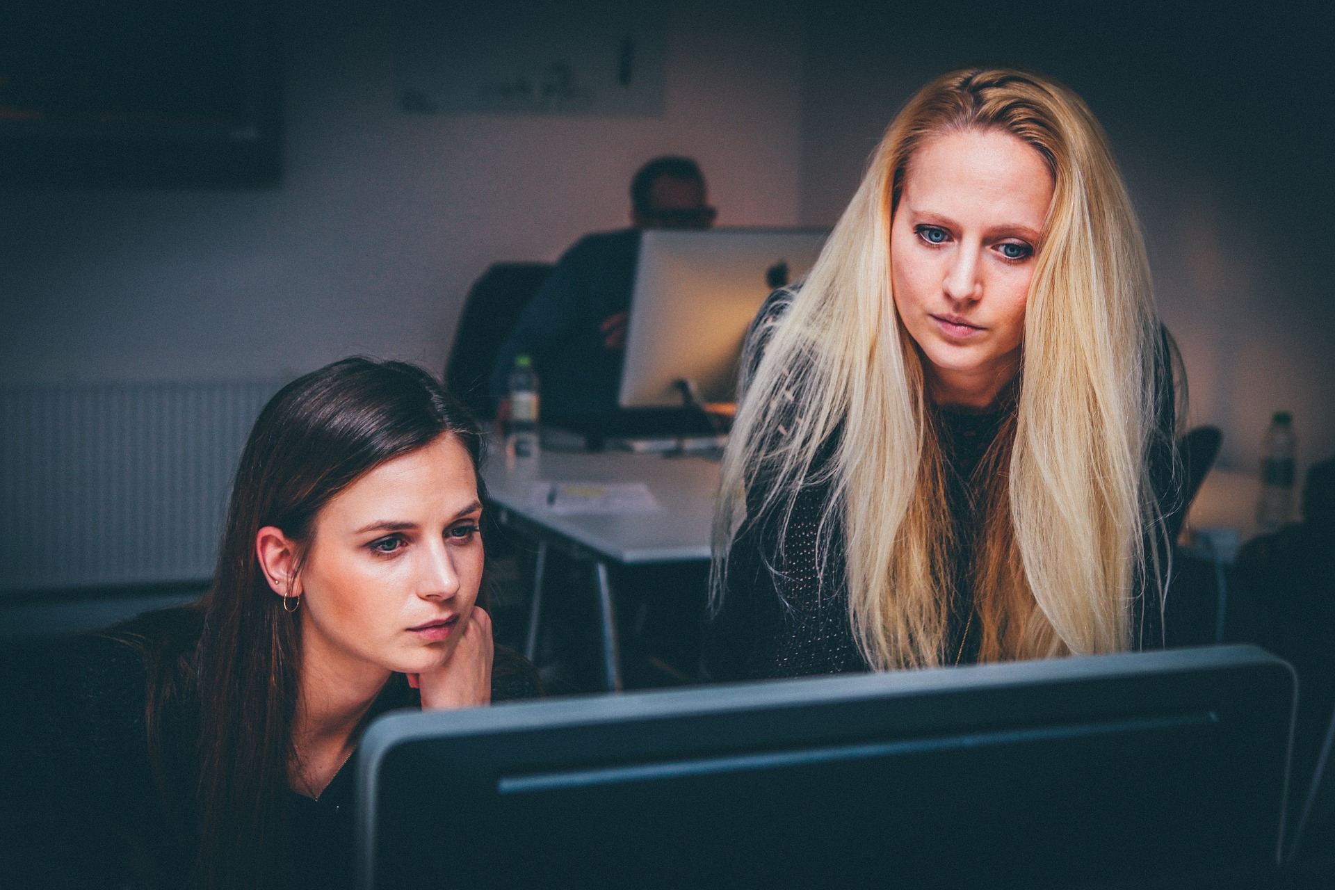 Women in an office